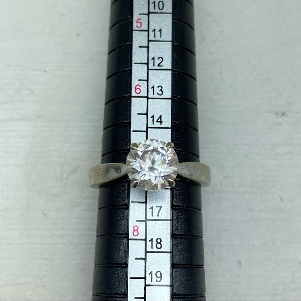 Sterling Silver W 925 Engagement Style CZ Round Cut Ring Size 7